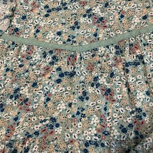 Floral long sleeve blouse with babydoll style